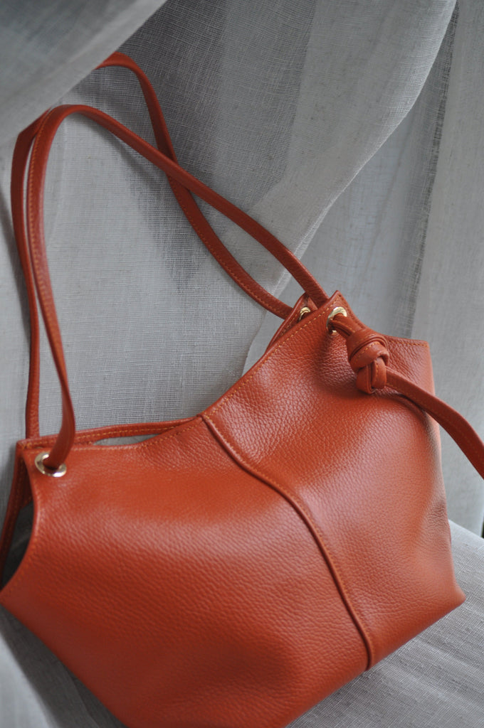 Helena Mini