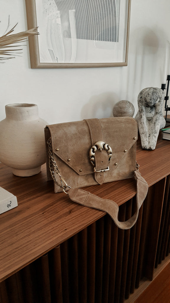 Δερμάτινη Τσάντα ώμου Briana Μόκα Καστόρι- Bonendis